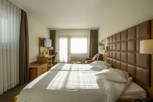 Image of Hotel Olympic - Montana Center