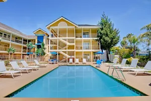 Image of Hotel Solares