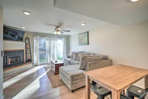 Image of Lovely Iowa City Townhome about 3 Mi to Dtwn!