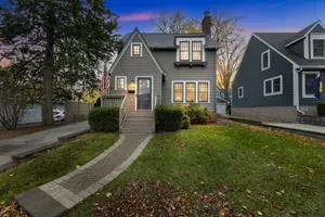 Image of Charming Ann Arbor Retreat Near Dt & Attractions 3 Bedroom Home