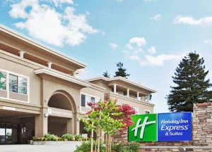 Image of Holiday Inn Express Hotel & Suites Santa Cruz by IHG