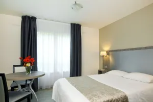 Image of Séjours & Affaires Reims Clairmarais