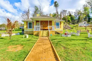 Image of Pet-friendly Home w/ Grill & Porch in Martinsville