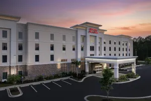 Image of Hampton Inn & Suites Walterboro