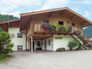 Image of Apartment With a Joint Pool in Watring