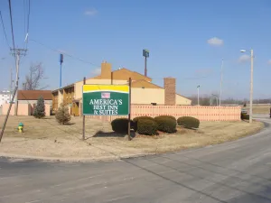 Image of Days Inn & Suites by Wyndham Caseyville