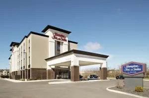 Image of Hampton Inn & Suites St. Louis/Alton