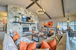 Image of Bright n Breezy Waterfront Lake Granbury Getaway!