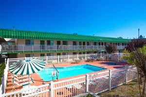 Image of University Inn Fresno