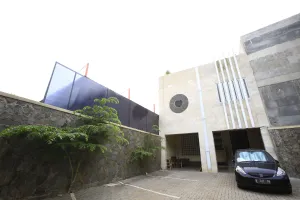Image of RedDoorz near Cilandak Town Square