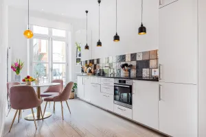 Image of Lady on the Lane- 2 bed Primrose Hill