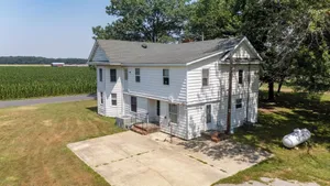 Image of Family 5BR Home – Pets OK Big Yard Grill