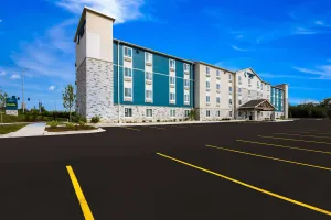 Image of WoodSpring Suites Chicago Addison