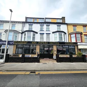 Image of 100 Pipers Hotel