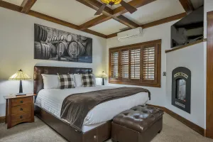 Image of Calistoga Wine Way Inn