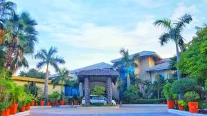 Image of Dee Marks Airport Hotel & Resorts