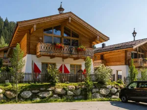 Image of Chalet with garden in the forest in the Pinzgau