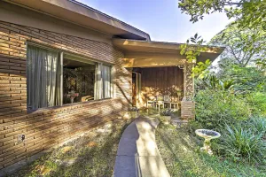 Image of Mid-Century Hideaway Spacious Brownsville Home!