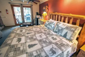 Image of Sunnyside Knoll- 12 apts