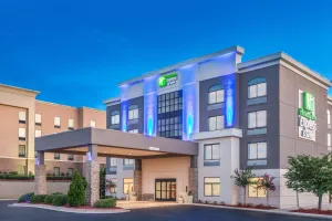 Image of Holiday Inn Express & Suites Augusta West - Ft Gordon Area by IHG