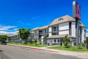 Image of Motel 6-Escondido, CA