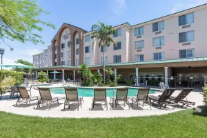 Image of Country Inn & Suites by Radisson, Mesa, AZ