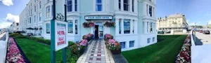 Image of Four Oaks Hotel