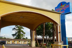 Image of Star Light Inn