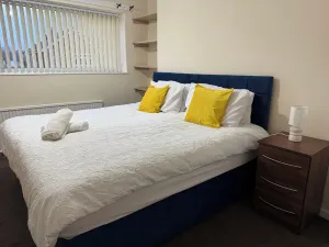 Image of Lovely 3 Bed House in Oadby-Leicester