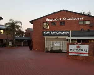 Image of Cleveland Visitor Villas Motel