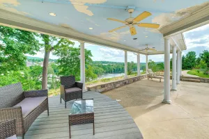 Image of 9-acre New River Retreat Near Radford University