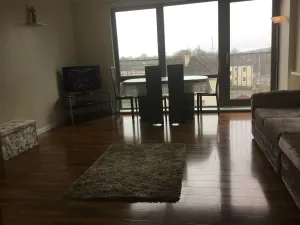 Image of ByEvo 1 Brabloch - Close to GLA - Perfect Getaway or Working away from Home