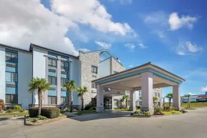 Image of Comfort Suites Hattiesburg
