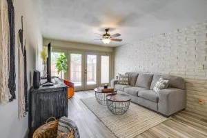 Image of Centrally Located Yuma Retreat with Fenced Patio