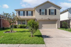 Image of Stylish 4br 2.5ba Haven In Houston 4 Bedroom Home by RedAwning