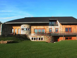 Image of Large Home with Sauna, Ovifat
