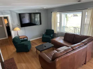 Image of Tri - Level Residential Home; Pet Friendly, Wifi, Off Street Parking 4 Bedroom Home by RedAwning