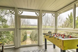 Image of Historic Farmhouse with Chefs Kitchen Near Wineries