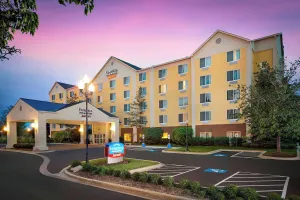 Image of Fairfield Inn & Suites Chicago Midway Airport
