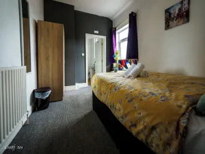 Image of Bucknall Lodge Hanley Room 2 Double Room En-suite