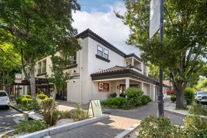 Image of Best Western Plus Palm Court Hotel