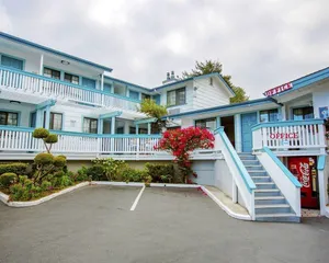 Image of Arbor Inn Monterey