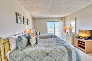 Image of 103 - La Coquina