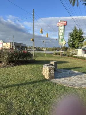 Image of Whispering Pines Motel