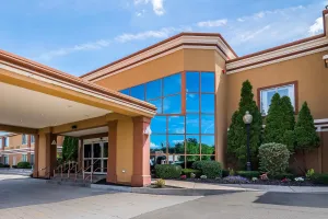 Image of Quality Inn & Suites Albany Airport