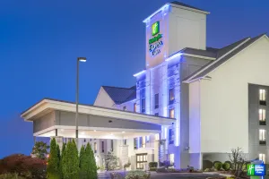 Image of Holiday Inn Express Hotel & Suites Louisville East by IHG