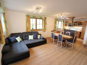 Image of Snug Farmhouse in Taxenbach near Cross Country Skiing