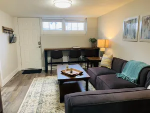 Image of Inviting Bungalow Next to UNC - Free Cruiser Bikes