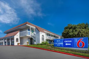 Image of Studio 6 Suites Carpinteria, CA Santa Barbara South