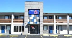Image of Studio 6 Suites Chattanooga TN Lookout Mtn.